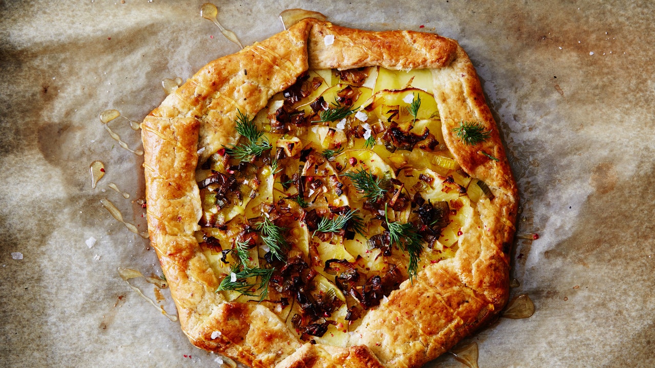 Leek And Artichoke Hearts Galette | Recipe Cloud App