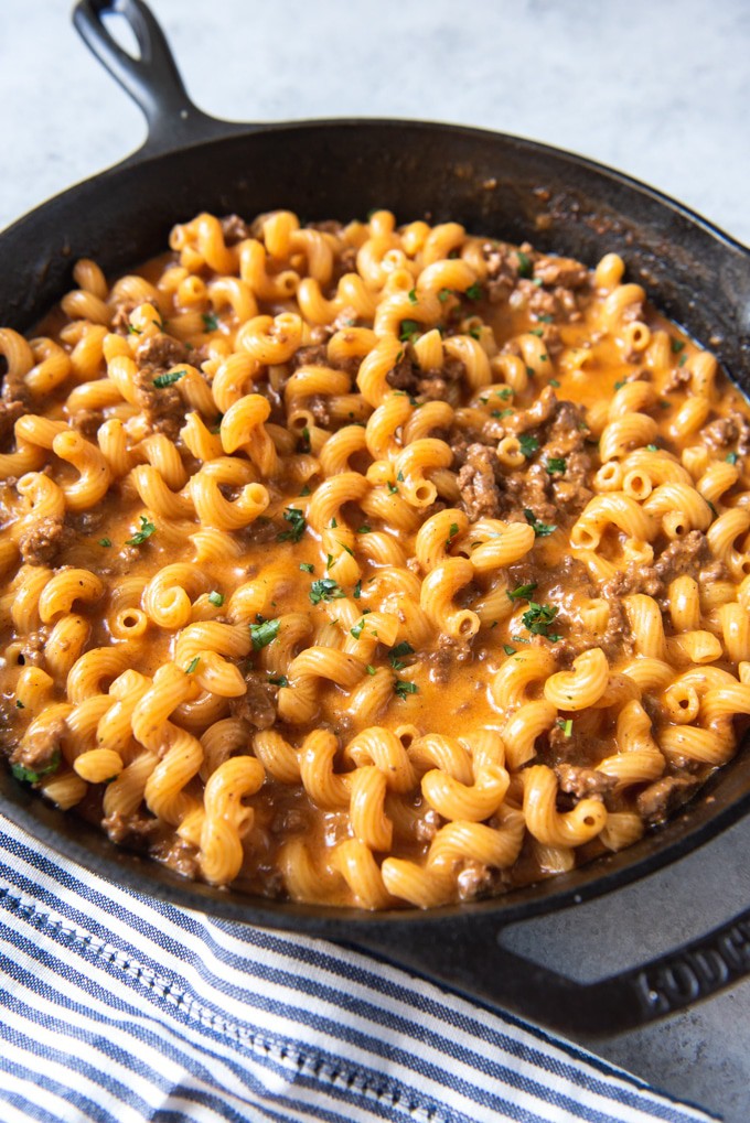 Homemade Hamburger Helper Cheeseburger Pasta Skillet (with Video!) - House of Nash Eats | Recipe Clo