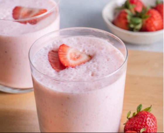Strawberry Vanilla Smoothie | Recipe Cloud App