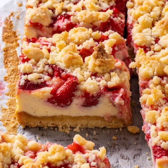 Strawberry Cheesecake Bars | Recipe Cloud App