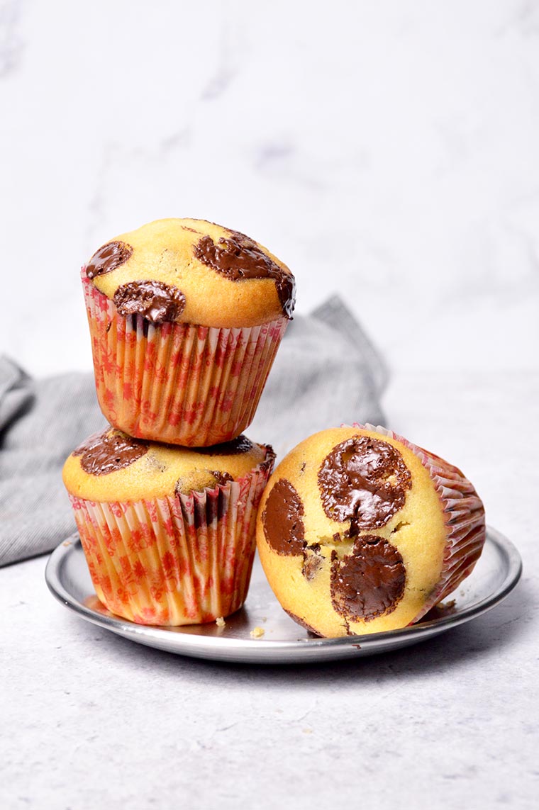 ***Moist Chocolate Chip Muffins | Recipe Cloud App