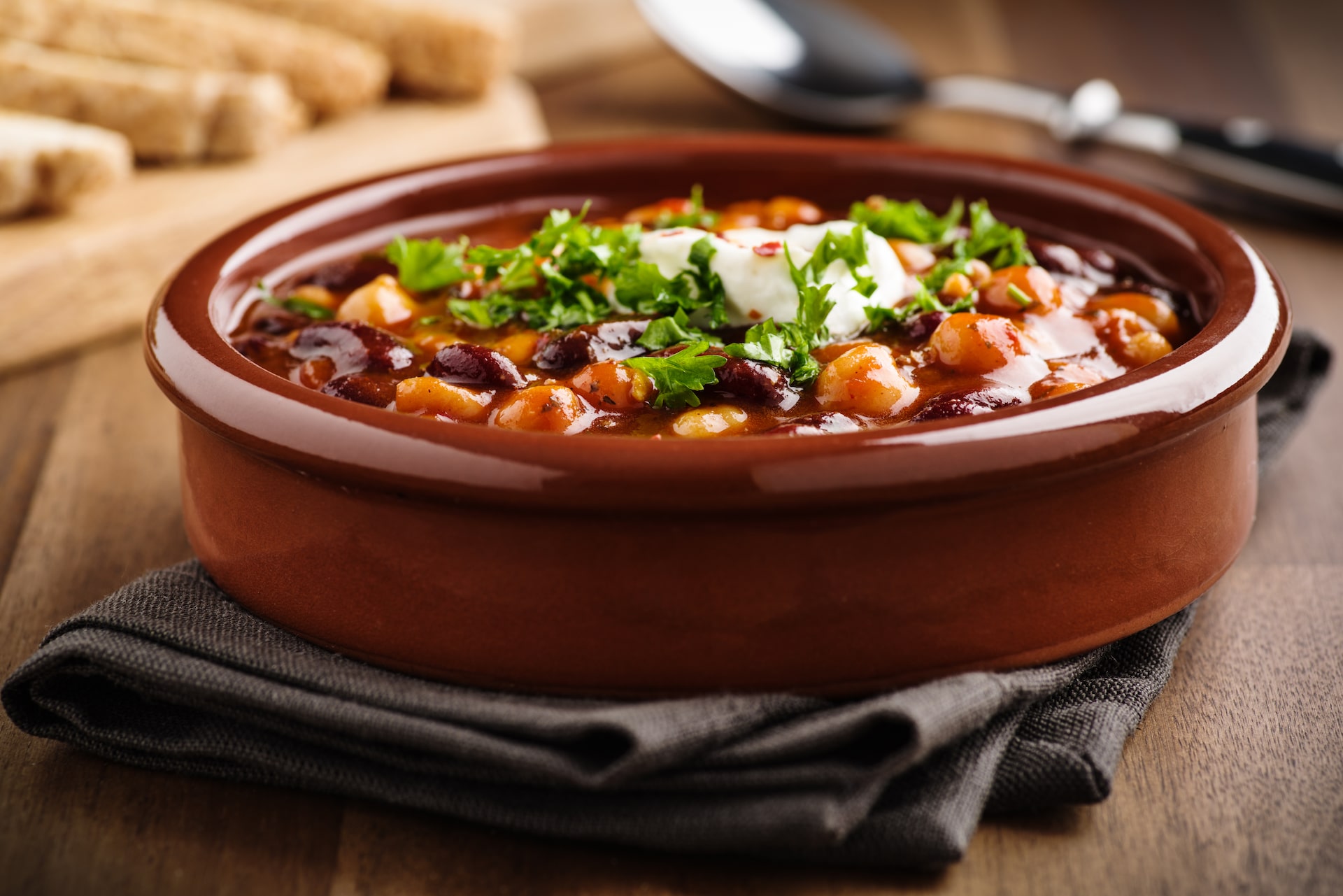 Easy Three-Bean Chili Recipe | Recipe Cloud App