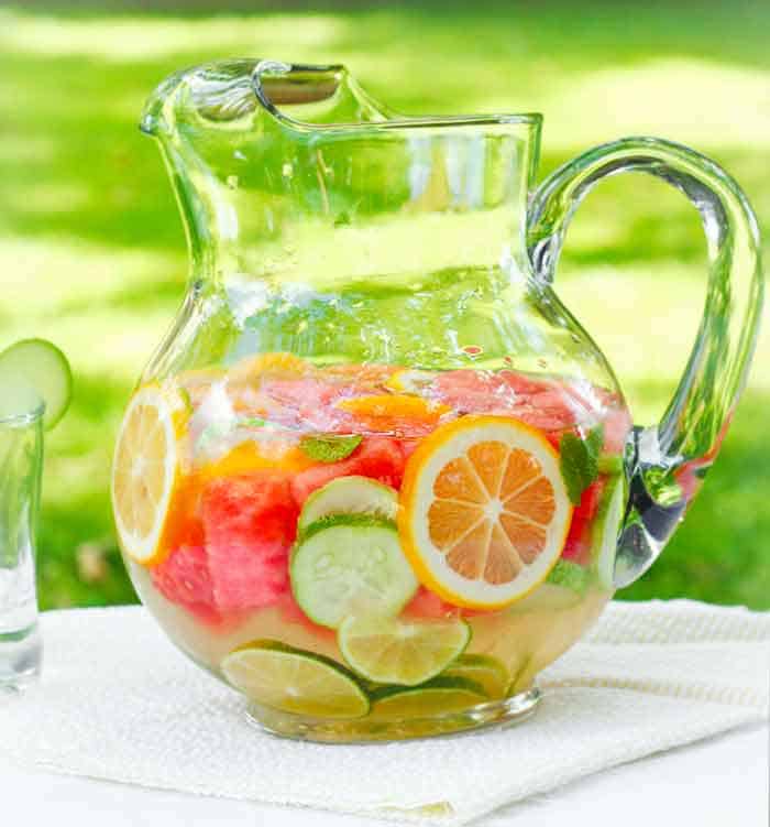 Refreshing, Nourishing Homemade Vitamin Water | Recipe Cloud App