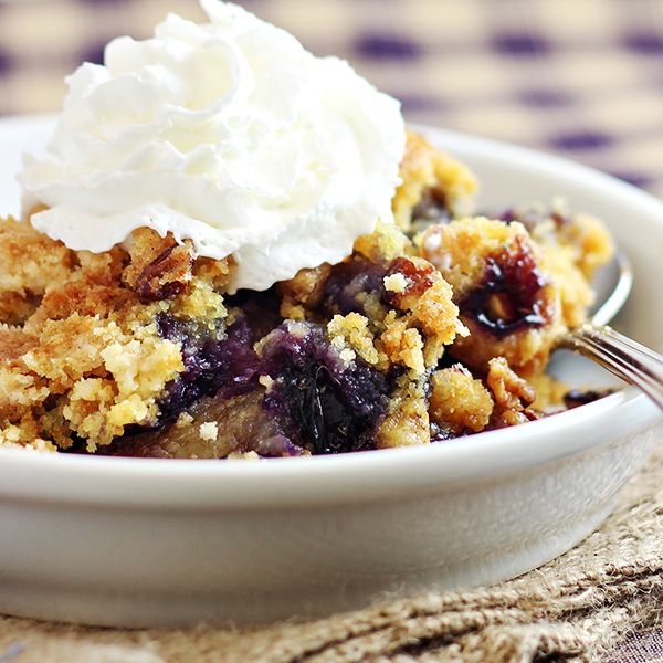 Easy Blueberry Crunch Dump Cake Recipe | Recipe Cloud App
