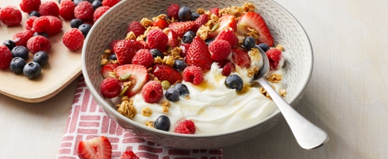 Mixed Berry & Yogurt Bowl | Recipe Cloud App