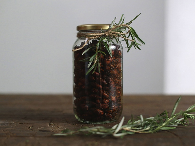 Smoked Paprika & Rosemary Almonds | Recipe Cloud App