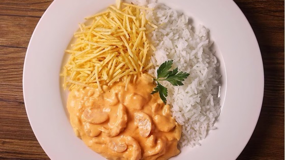 strogonof de frango | Recipe Cloud App