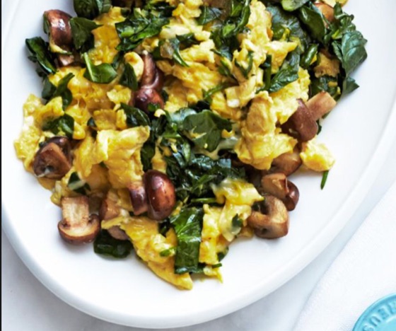 Scrambled Eggs with Mushroom & Spinach | Recipe Cloud App
