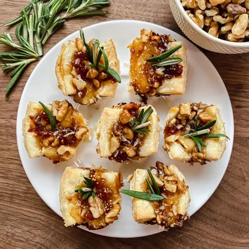 Mini Brie & Fig Bites | Recipe Cloud App