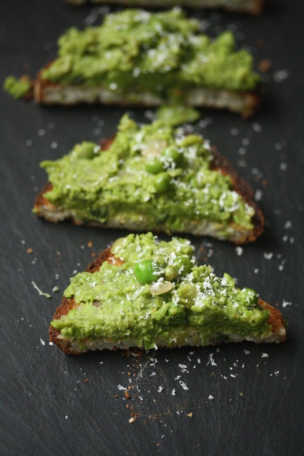 Mushy Peas on Toast with Mint | Irish Food Recipe | Recipe Cloud App