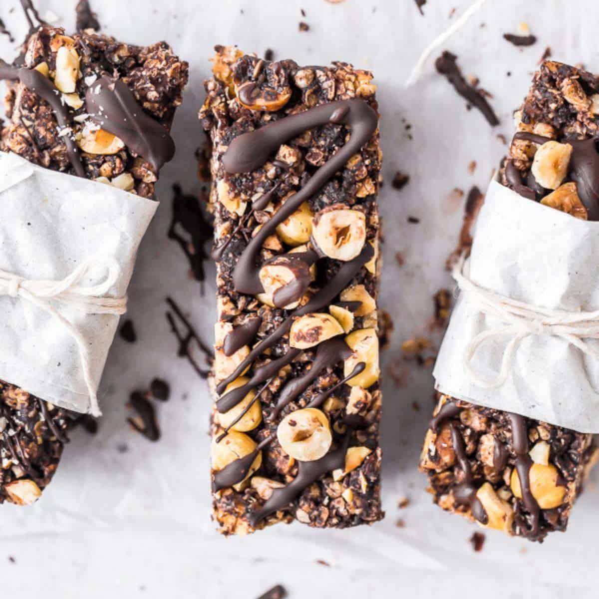 Chocolate Hazelnut Granola Bars | Recipe Cloud App