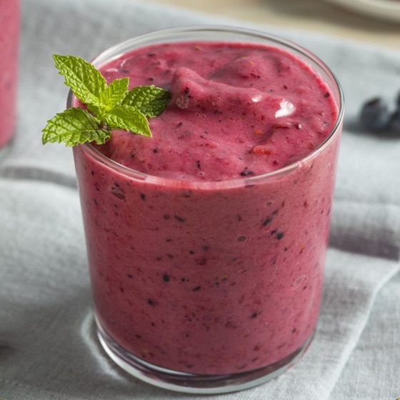 Frozen Berries & Banana Smoothie | Recipe Cloud App