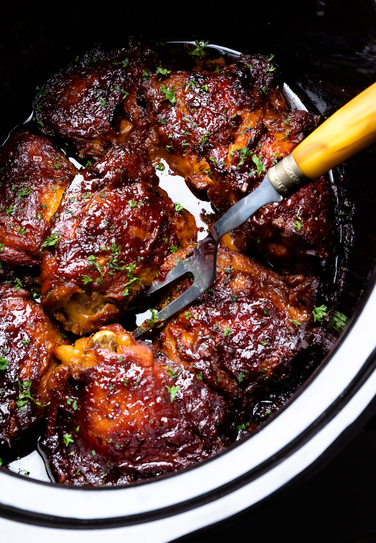 Chicken Thighs: Slow Cooker With Garlic/Honey/Soy Sauce | Recipe Cloud App
