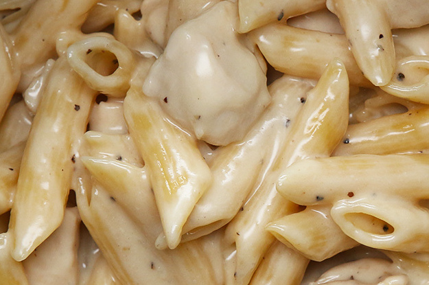 Cheesy Chicken Alfredo Pasta Bake | Recipe Cloud App