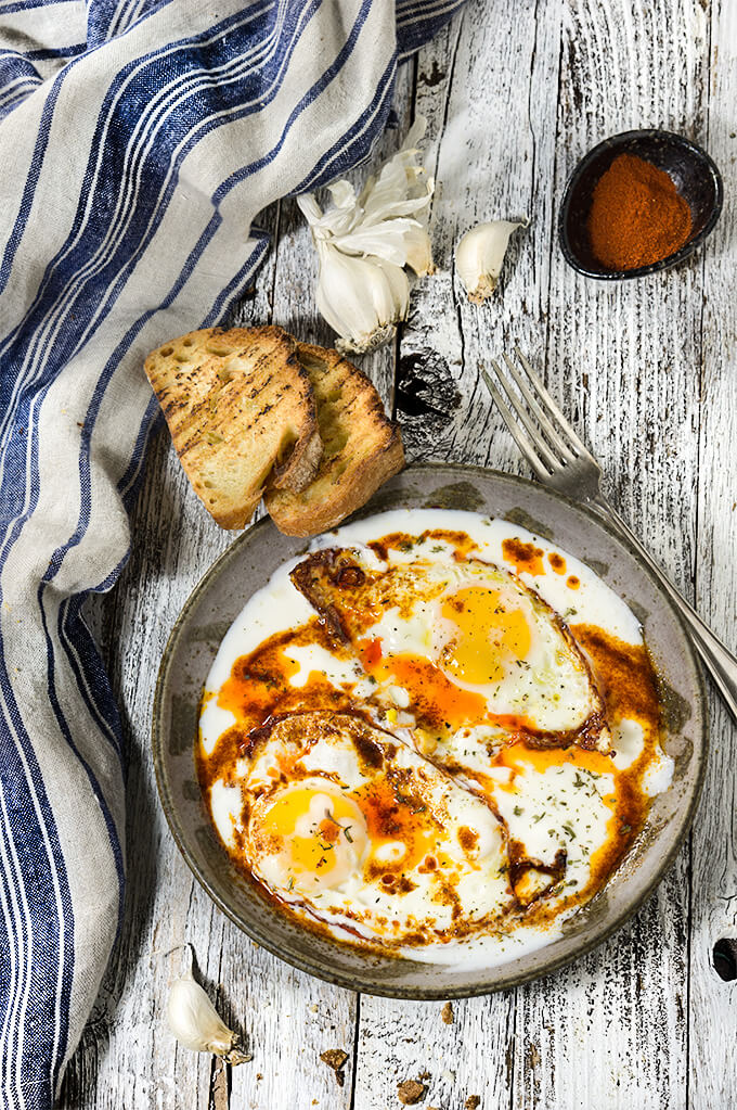 Eggs In Garlicky Yogurt {Butter Paprika Sauce + Feta Cheese} | Recipe Cloud App