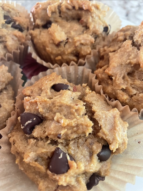 Peanut Butter Banana Chocolate Chip Muffins | Recipe Cloud App