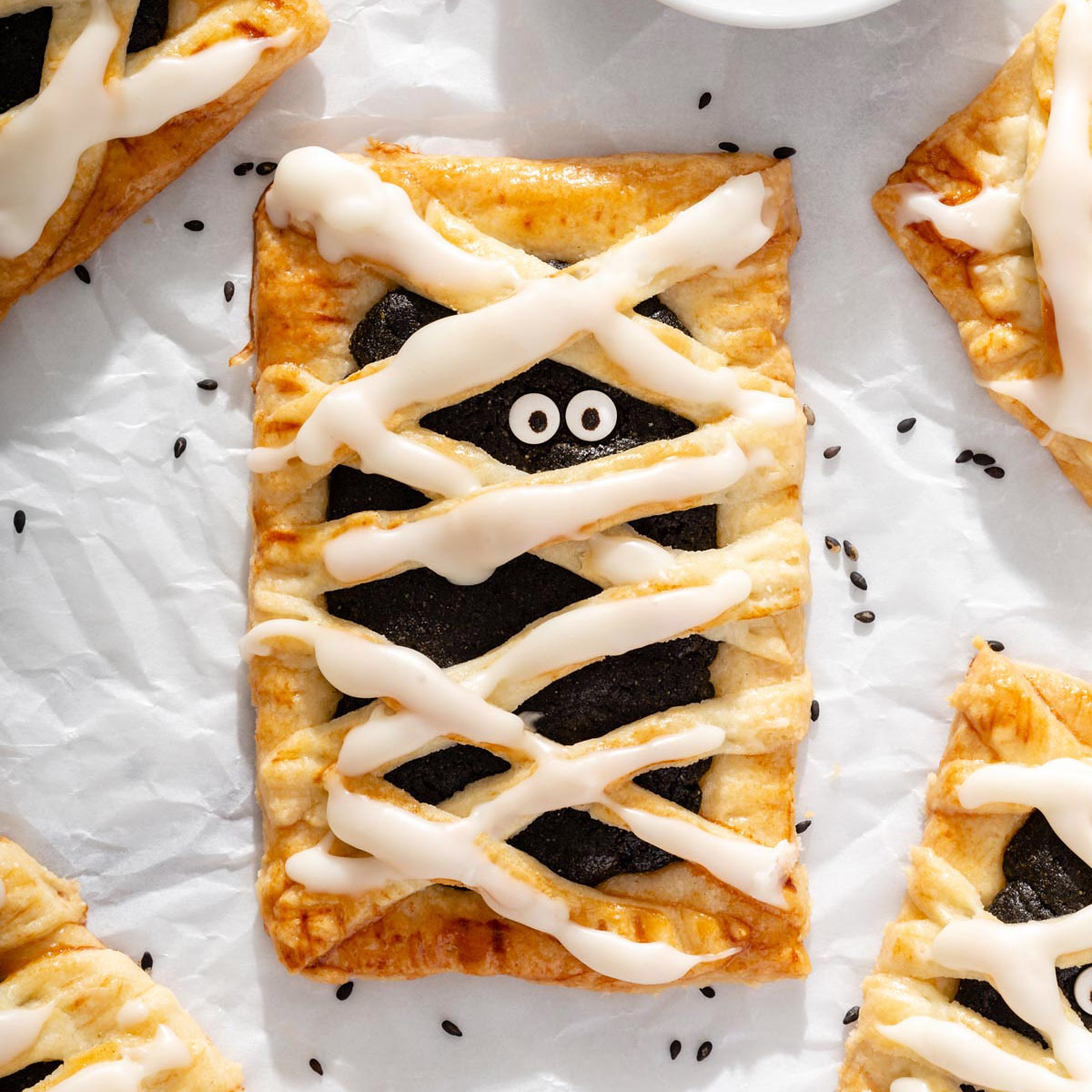 Homemade Black Sesame Pop Tarts | Recipe Cloud App