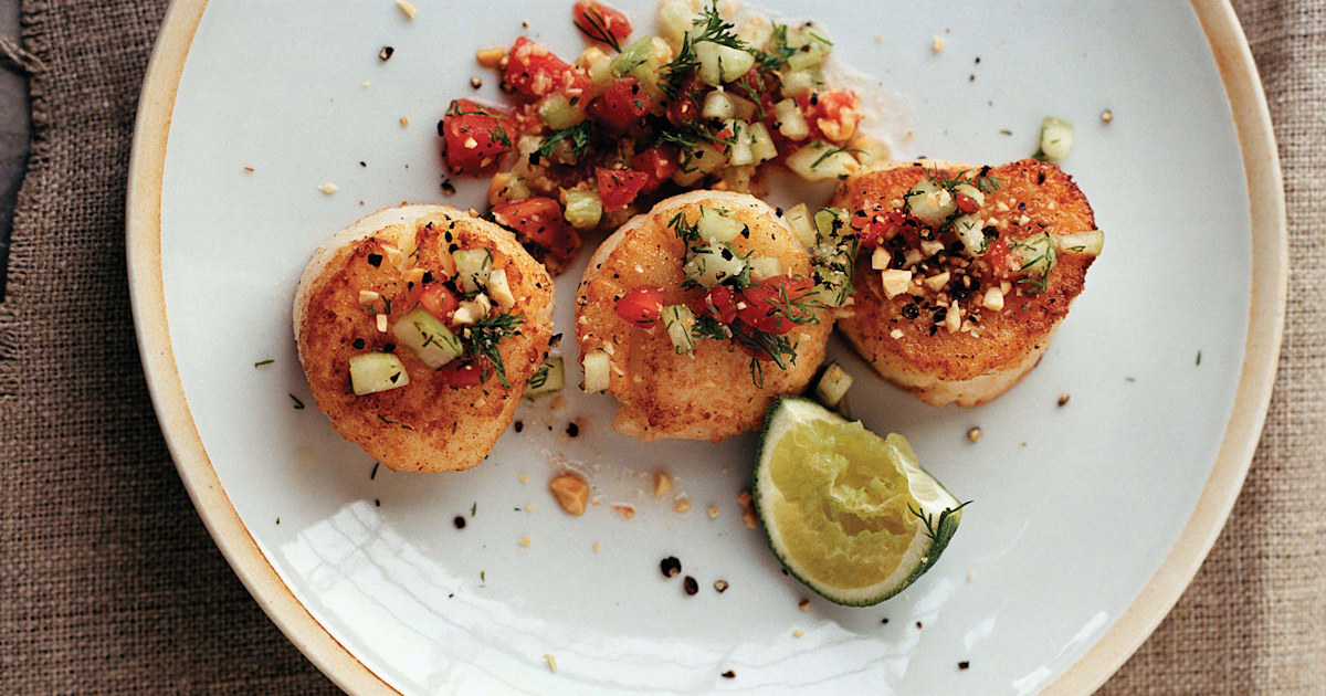 Seared Sea Scallops With Lime Peanut Cucumber Tomato Relish | Recipe Cloud App