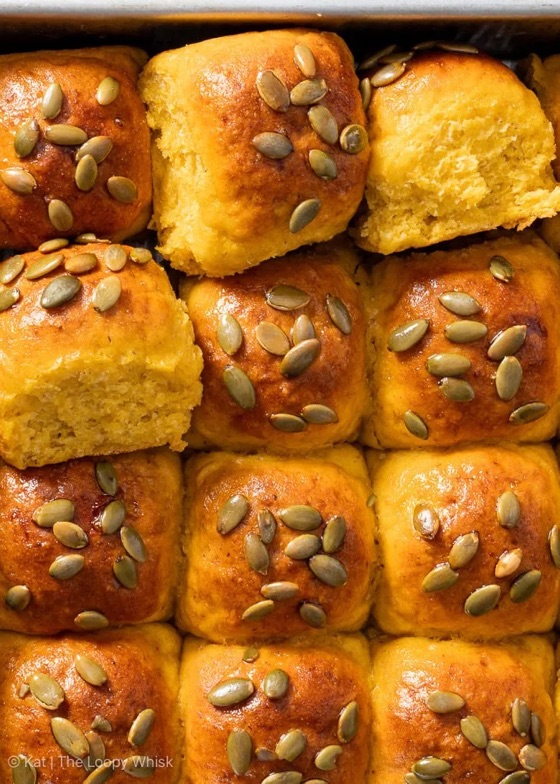 Pumpkin Dinner Rolls | Recipe Cloud App