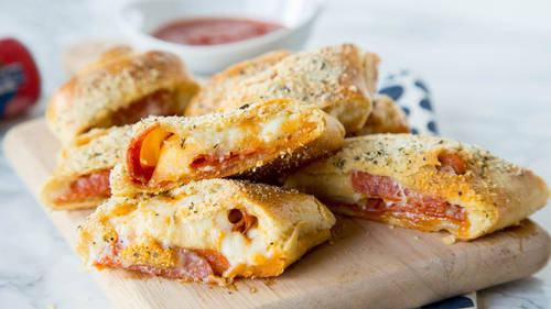 Pepperoni Pizza Bread | Recipe Cloud App