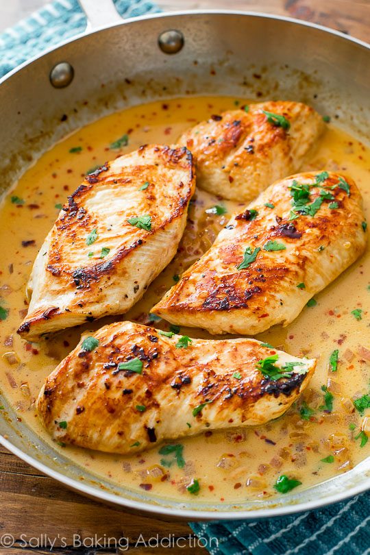 Quick Dinner: Skillet Chicken With Creamy Cilantro Lime Sauce - Sallys Baking Addiction | Recipe Clo