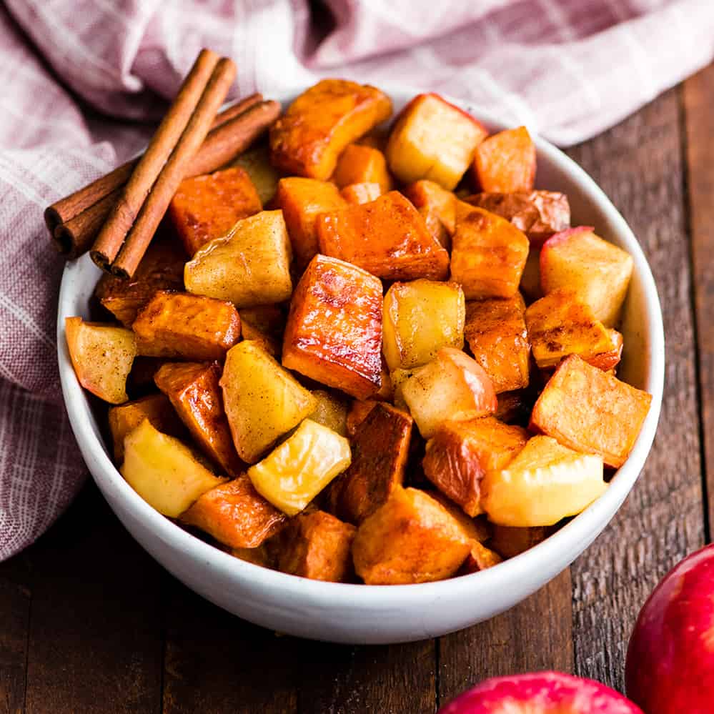 Healthy Cinnamon Roasted Sweet Potatoes and Apples (Paleo) | Recipe Cloud App