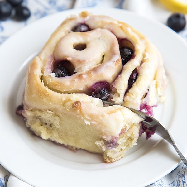 Lemon Blueberry Sweet Rolls | Recipe Cloud App