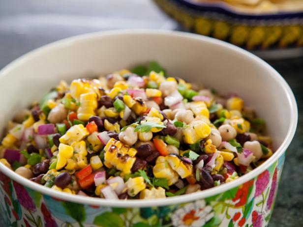 Corn: Grilled Corn And Black Bean Salad | Recipe Cloud App
