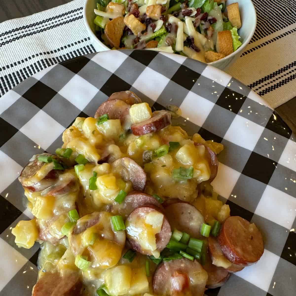 Kielbasa: Slow Cooker Cheesy Potatoes And Kielbasa | Recipe Cloud App