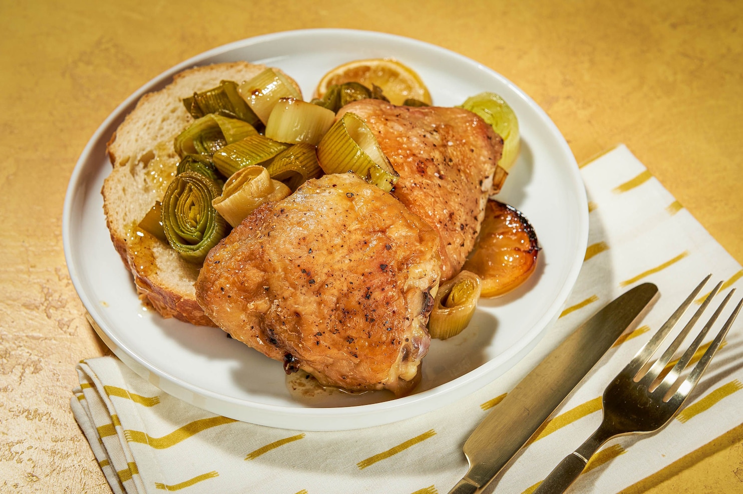 Roasted Chicken Thighs With Leeks and Lemons | Recipe Cloud App