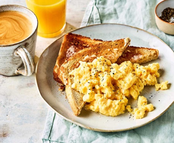 Scrambled Eggs with Spinach | Recipe Cloud App